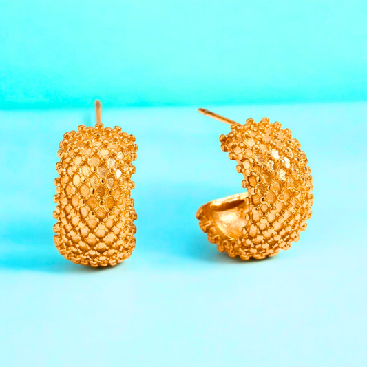 Renelle | Gold Plated Pineapple Mesh C Shaped Cuff Earrings