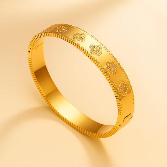 Christine | Gold Plated Four-Leaf Clover Cuff Bracelet Bangle