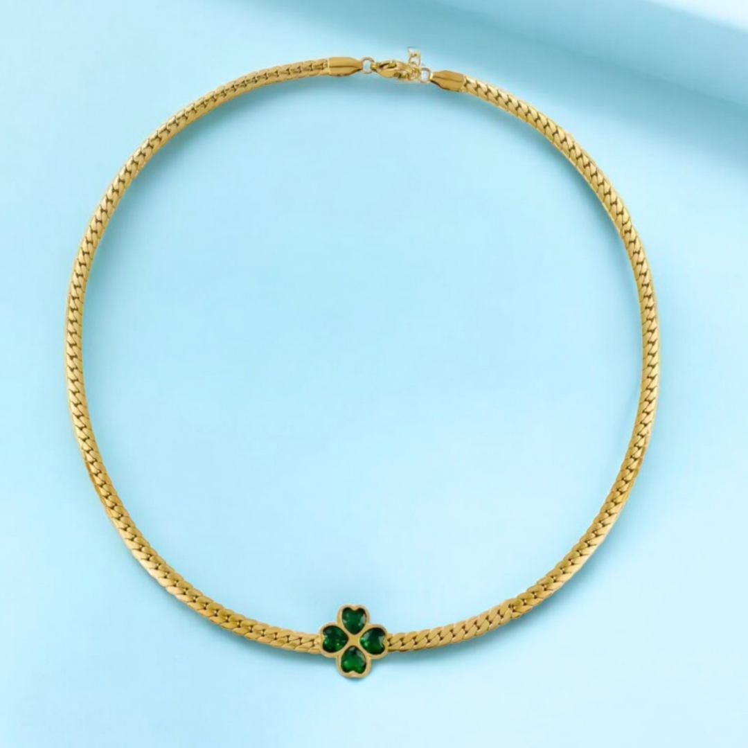 Rivelle | Gold-Plated Four-Leaf Clover Cuban Necklace with Green Zircons