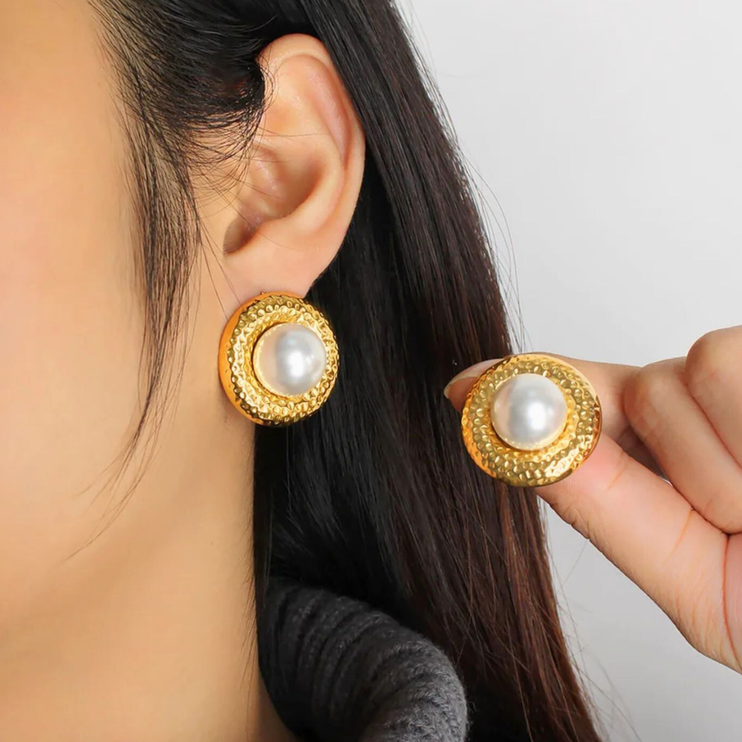 Nerina | Gold Plated Pearl Round Nest Stud Earrings