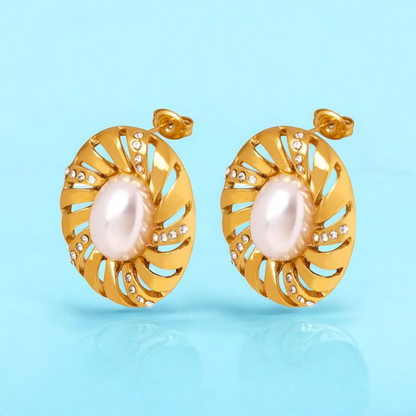 Lira | Gold (18K) Plated Chunky Waterproof Stud Earrings with Pearls