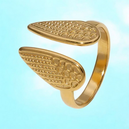 Juniper | Gold-Plated Angel Wings Resizable Ring
