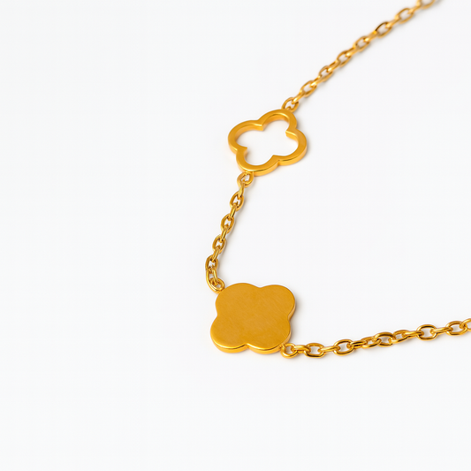 Elexia | Gold (18K) Plated Four-Leaf Clover Pendant Waterproof Necklace
