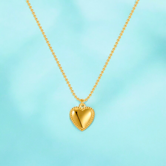 No tarnish, waterproof Cassidy Heart Necklace. Jooelri London's 18K gold plated stainless steel, gym-proof, durable for daily wear. Free shipping!