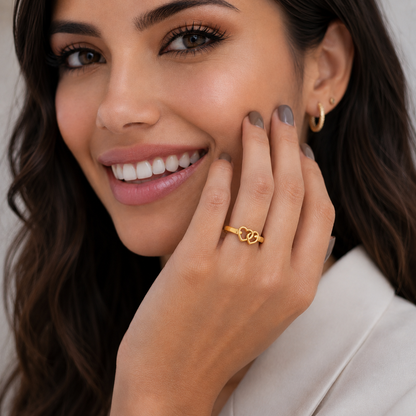 Amorette | Gold Plated Interlocking Hearts Ring