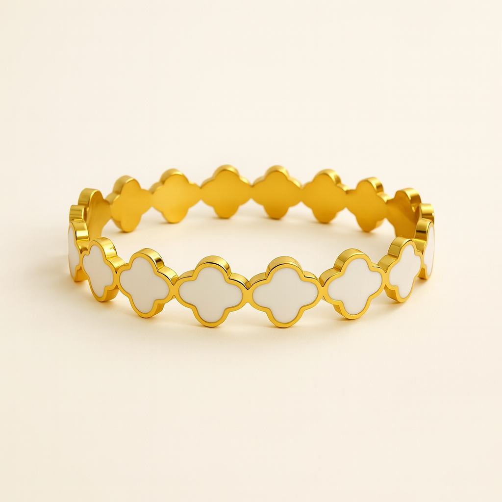 Aida | Gold Plated Shell Filled Clover Bracelet Bangle