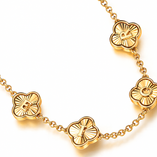 Chelsea Clover Necklace - Personalised Clover Name Necklace, 18K Gold Plated Four-Leaf Pendant Waterproof