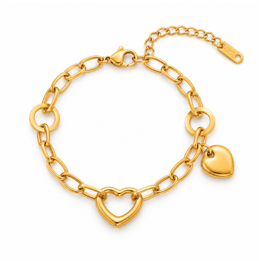 Venelle | Gold Plated Amour Link Heart Charm Bracelet