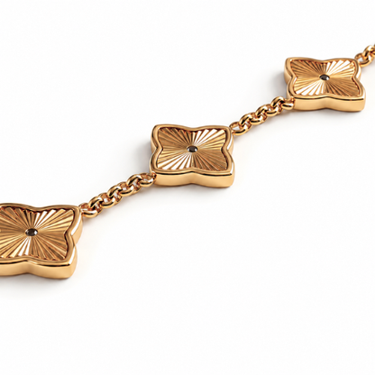 Isaebella | Gold Plated Textured Multi-Clover Necklace