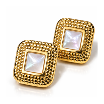 Grace | Gold-Plated Textured Pearl Bezel Stud Earrings