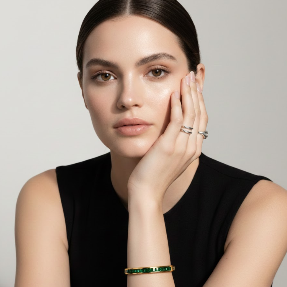 Klara | 18K Gold Plated Green Zircon Bracelet Bangle