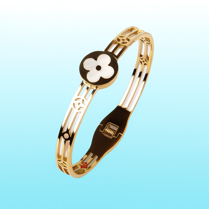 Meryll | Gold Plated Shell Filled Four-Leaf Clover Bangle Bracelet