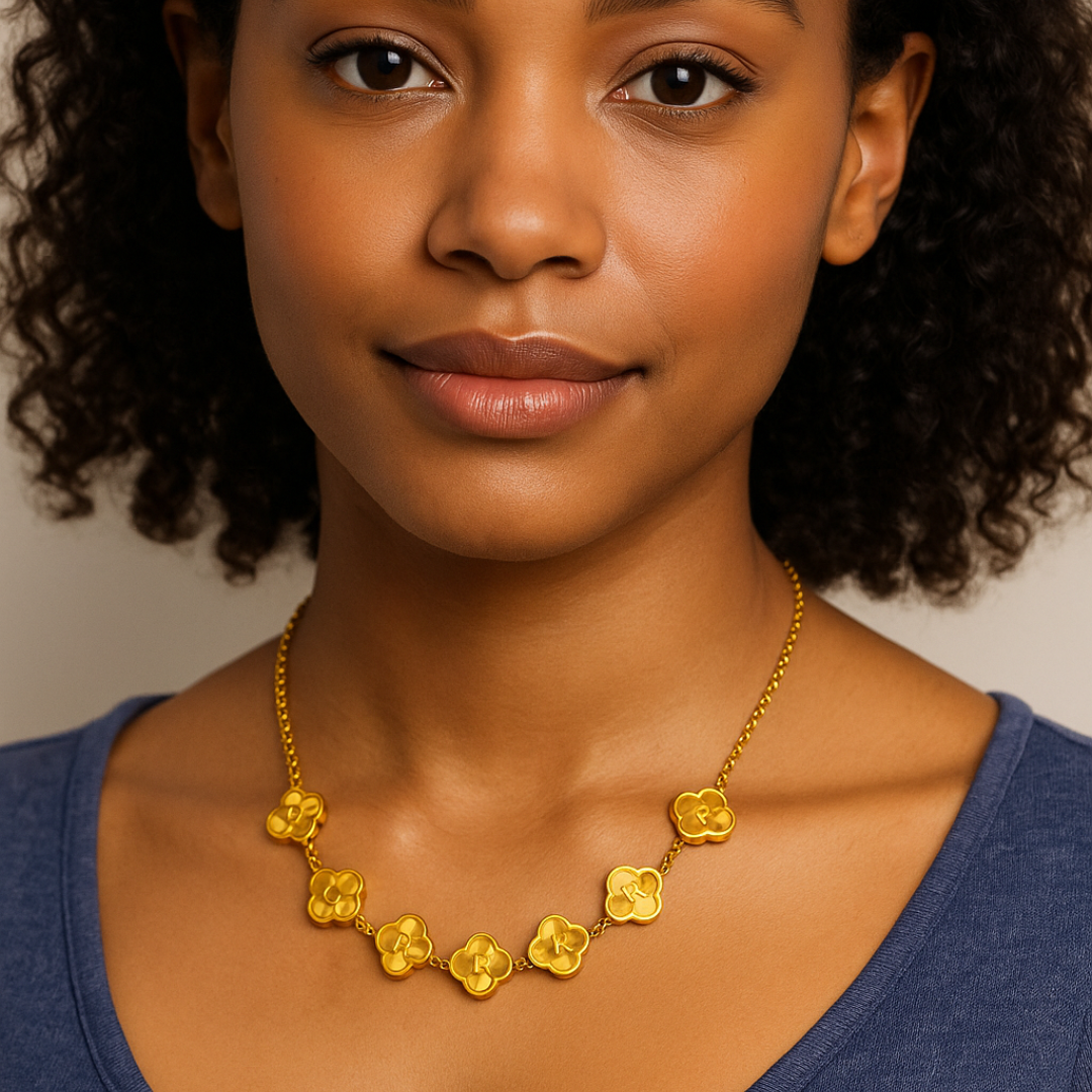 Chelse Customised Clover Necklace – Personalised Name Necklace