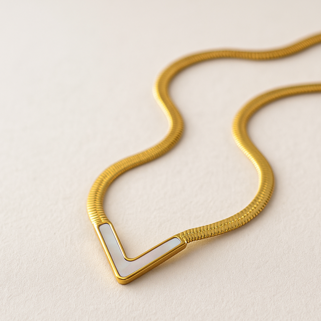Aura | 18K Gold Plated V-shaped Flat Snake Bone Waterproof Chain