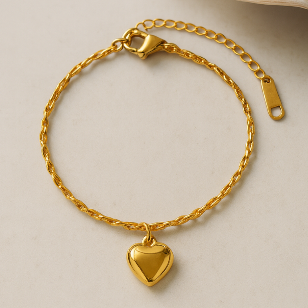 Zeta | Gold Plated Solid Love Heart Charm Bracelet