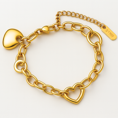 Venelle | 18K Gold-Plated Heart Charm Chunky Bracelet