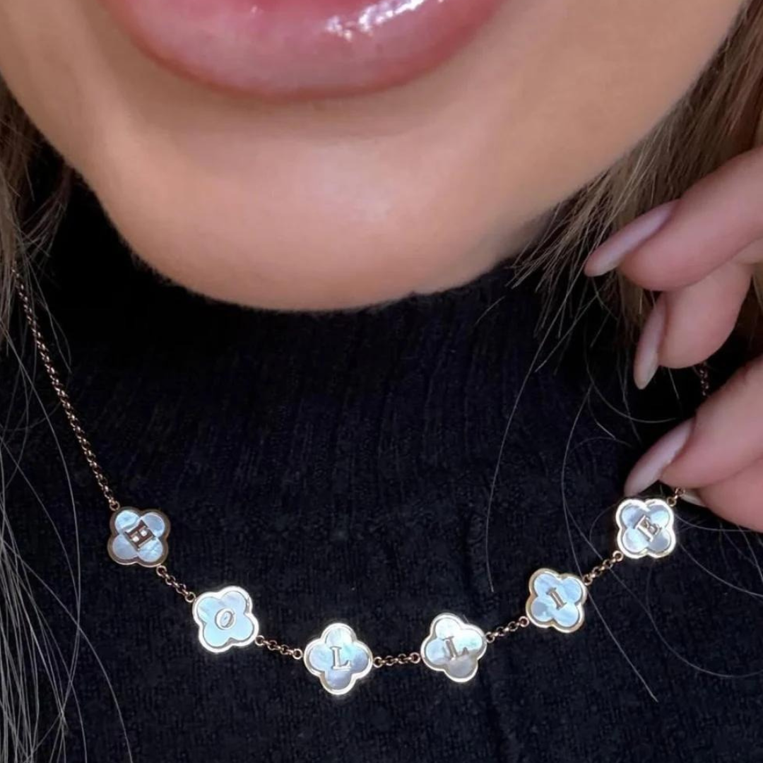 Greta Personalised Clover Name Necklace - 18K Gold Plated Four-Leaf Pendant Waterproof