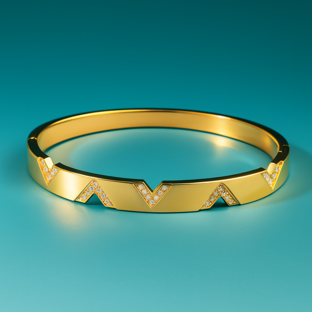 Vida | V-Cut Gold Plated Bracelet Bangle with Zircons