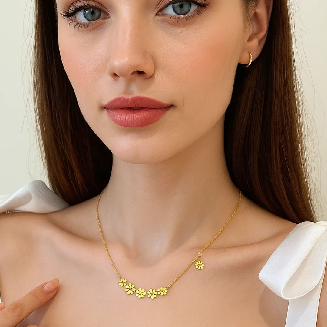 Lilliana | 18K Gold-Plated Six-Flower Motif Waterproof Necklace