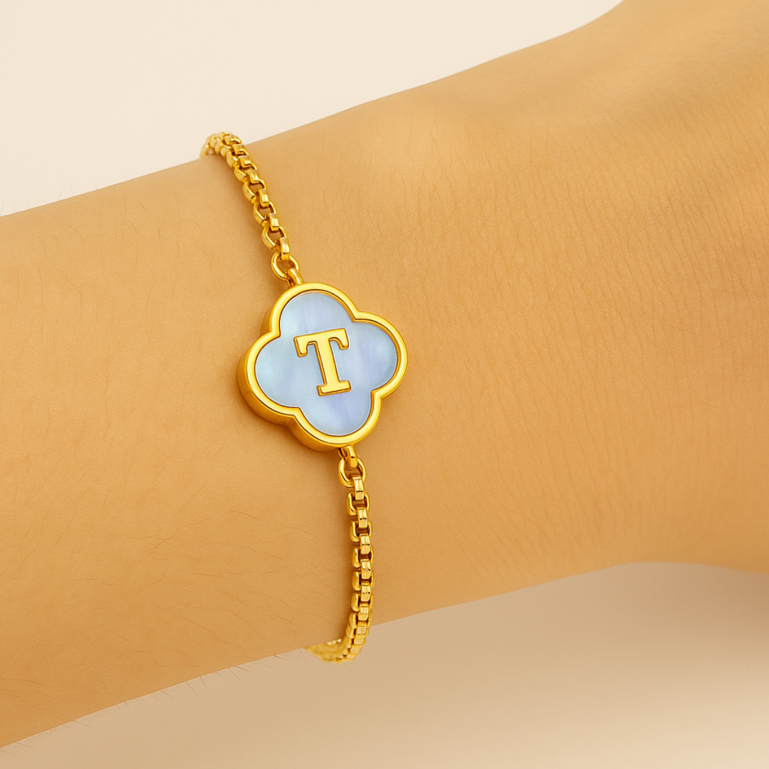 Skye | Gold-Plated (18K) Alphabet Four-Leaf Clover Waterproof Bracelet