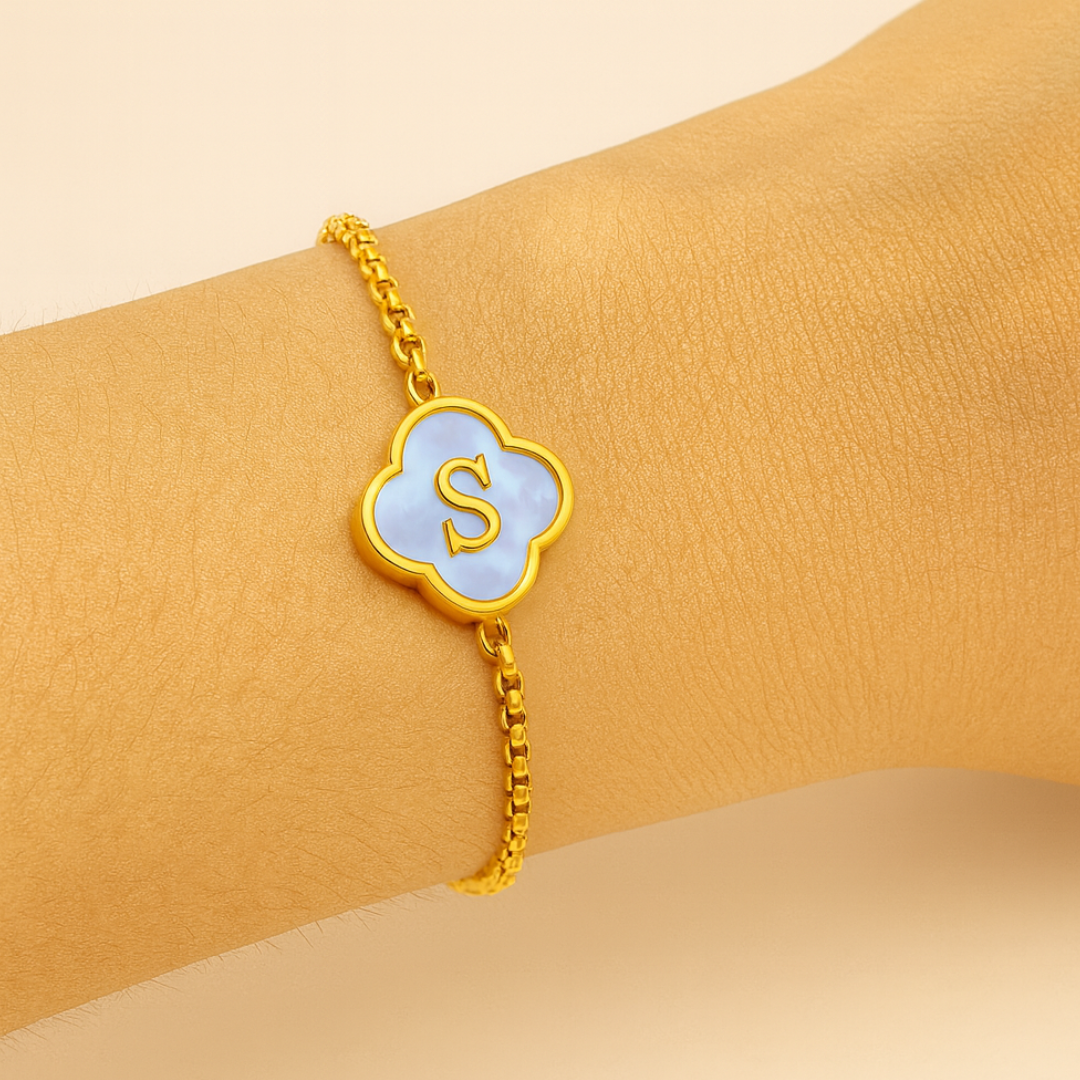 Skye | Gold-Plated (18K) Alphabet Four-Leaf Clover Waterproof Bracelet