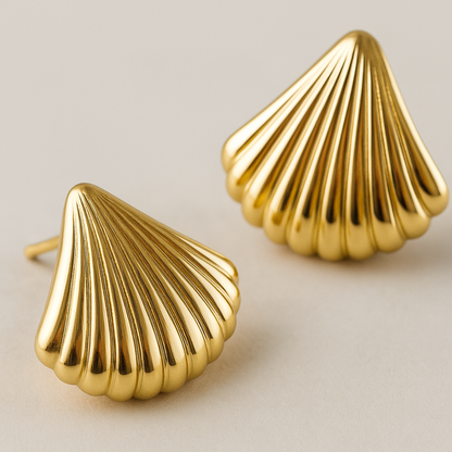 Lixie | 18K Gold-Plated Ribbed Sea Shell Waterproof Stud Earrings