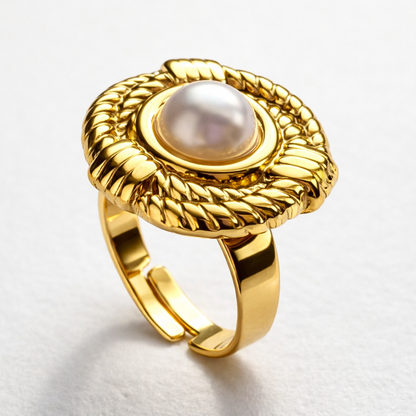 Zoe | Gold Plated Vintage Chunky Resizable Ring with a Round Pearl