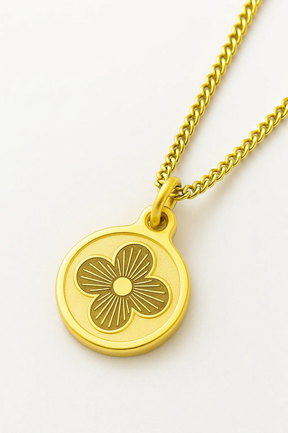 Elizabeth | Clover Coin Pendant Necklace - 18K Gold Plated Four-Leaf Waterproof Chain