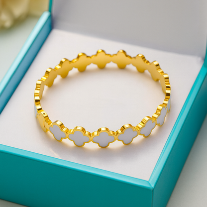 Aida | Gold Plated Shell Filled Clover Bracelet Bangle
