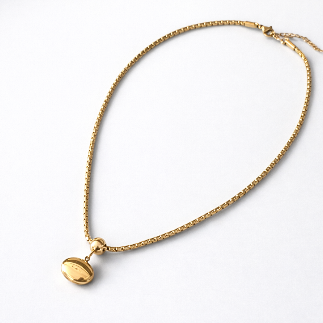 Nancy | Gold Plated Solid Oval Pendant Necklace