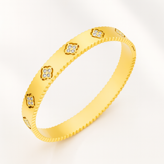 Viviana | Gold-Plated Four-Leaf Clover Cuff Bangle Bracelet with Zircons