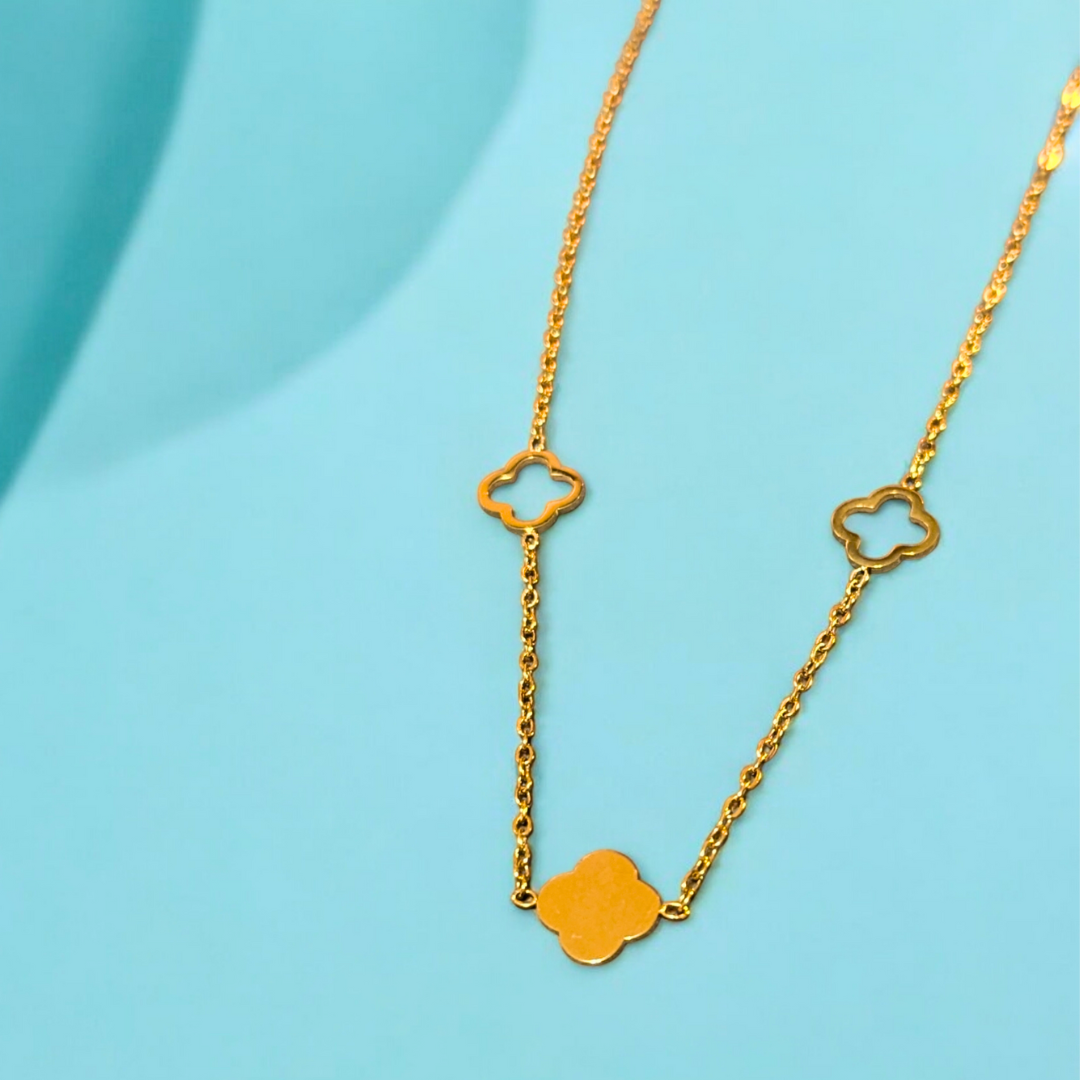 Elexia | Gold-Plated Four-Leaf Clover Pendant Necklace