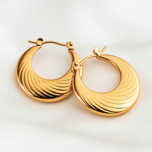 Lily | 18K Gold Plated Round Minimalist Hoop Waterproof Earrings