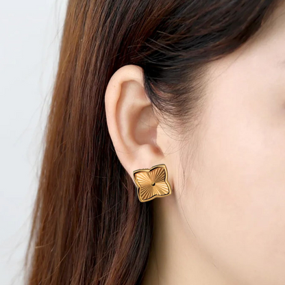 Lara | Gold (18K) Plated Four-Leaf Clover Flower Waterproof Stud Earrings