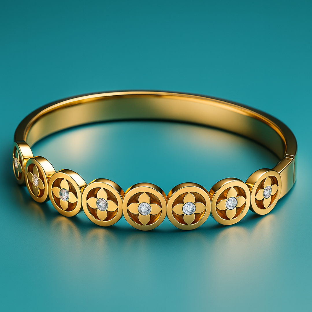 Kate | Gold Plated Four-Leaf Clover Zircon Cuff Bracelet Bangle