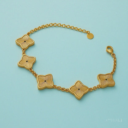 Clover Bracelet - 18K Gold Plated Waterproof Textured Clover Jewellery