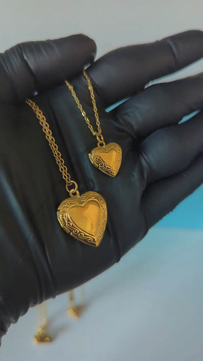 Raven | Gold (18K) Plated Heart Photo Frame Locket Pendant Waterproof Necklace/Christmas Gift