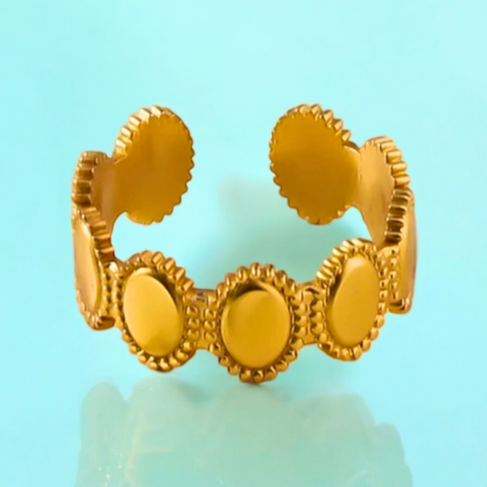 Justine | Gold-Plated Vintage Resizable Oval Ring