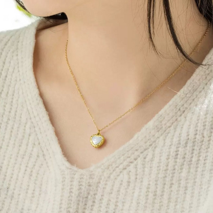 Sephora | Gold Plated Vintage Shell Filled Heart Pendant Necklace