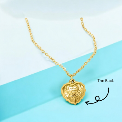 Sephora | Gold Plated Vintage Shell Filled Heart Pendant Necklace