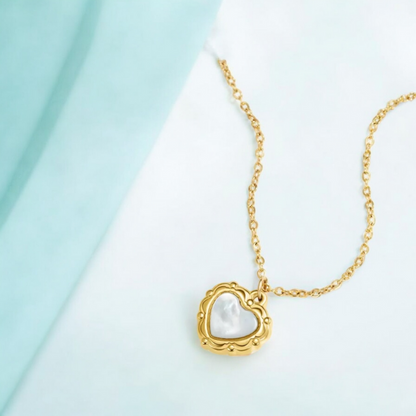 Sephora | Gold Plated Vintage Shell Filled Heart Pendant Necklace